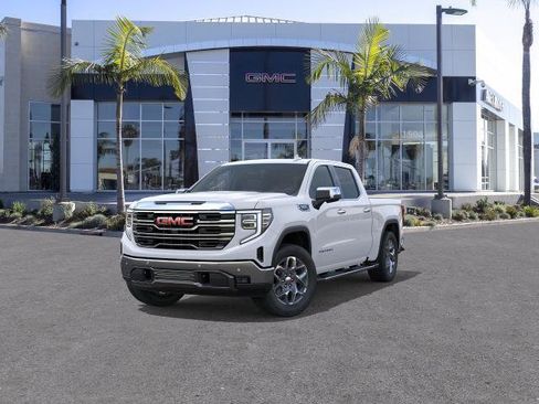 New 2026 GMC Sierra 1500 SLT w/ SLT Premium Plus Package RWD image 8