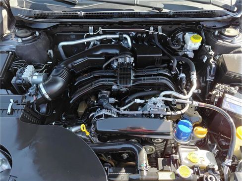 Used 2022 Subaru Outback Premium image 29