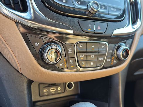 Certified 2022 Chevrolet Equinox Premier image 23