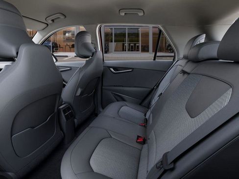 New 2025 Kia Niro Wind image 19