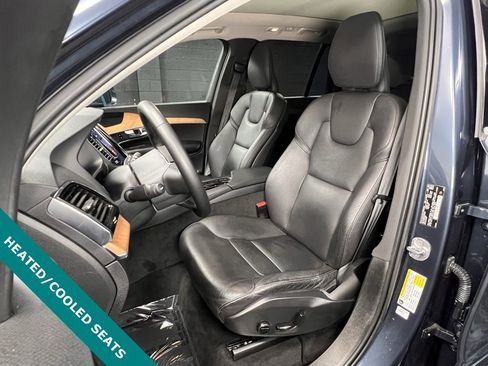 Used 2023 Volvo XC90 B6 Plus w/ Protection Package Premier image 3
