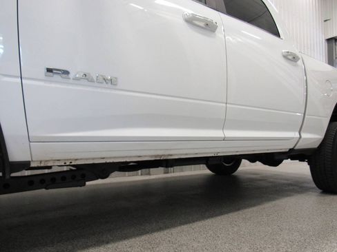 Used 2019 RAM 2500 Big Horn AWD/4WD image 18