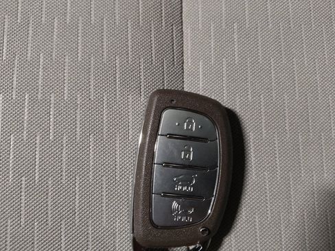 Used 2019 Hyundai Tucson Value AWD/4WD image 32