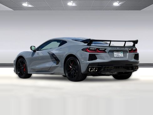 Used 2025 Chevrolet Corvette Stingray Preferred Cpe w/ Battery Protection Package RWD image 3