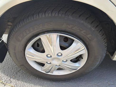 Used 2000 Toyota Camry CE FWD image 46