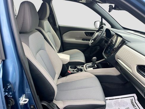 Used 2025 Subaru Forester Premium w/ Convenience Package #1 image 27