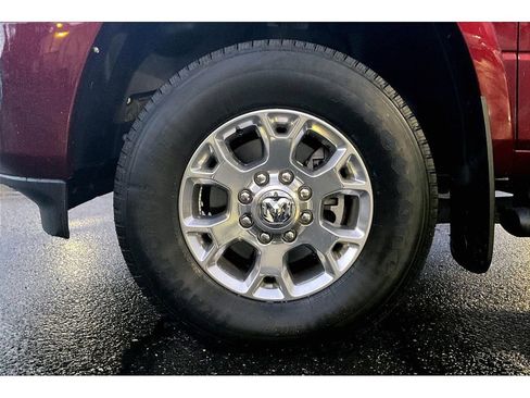 Used 2022 RAM 3500 Laramie image 9