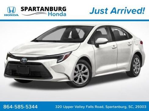Used 2024 Toyota Corolla LE FWD image 1