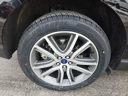 Used 2022 Ford Edge Titanium image 17