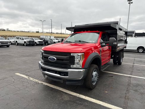Used 2019 Ford F550 4x4 Regular Cab Super Duty image 3