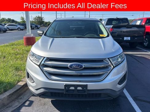 Used 2017 Ford Edge SE w/ Cargo Accessory Package AWD/4WD image 11