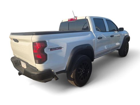 Used 2024 Chevrolet Colorado Trail Boss w/ Advanced Trailering Package AWD/4WD image 4