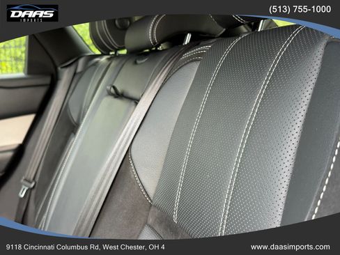 Used 2018 Land Rover Range Rover Velar R-Dynamic SE AWD/4WD image 22