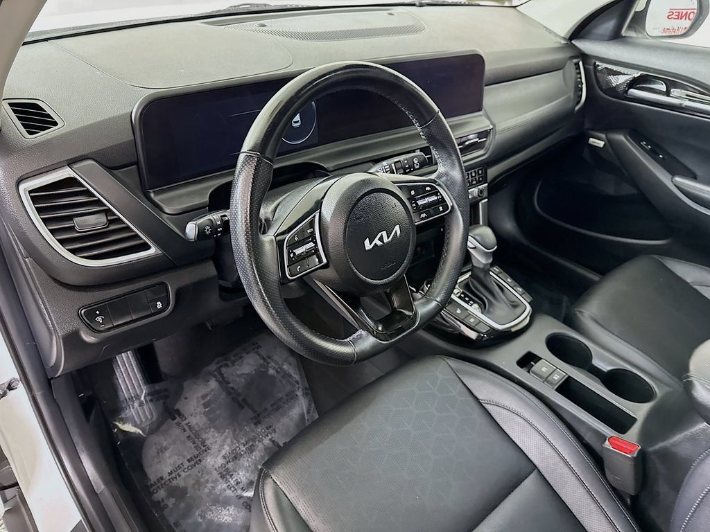 Certified 2024 Kia Seltos SX AWD/4WD image 19