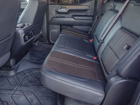 Used 2023 Chevrolet Silverado 1500 High Country w/ High Country Premium Package image 16