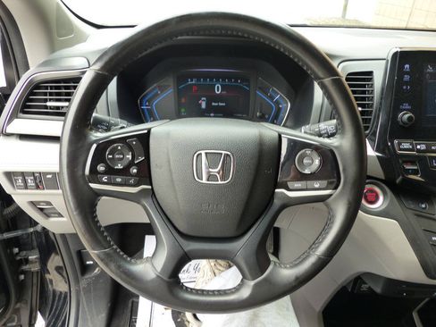 Used 2018 Honda Odyssey EX-L image 25