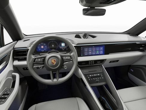 New 2026 Porsche Macan 4 Electric image 4