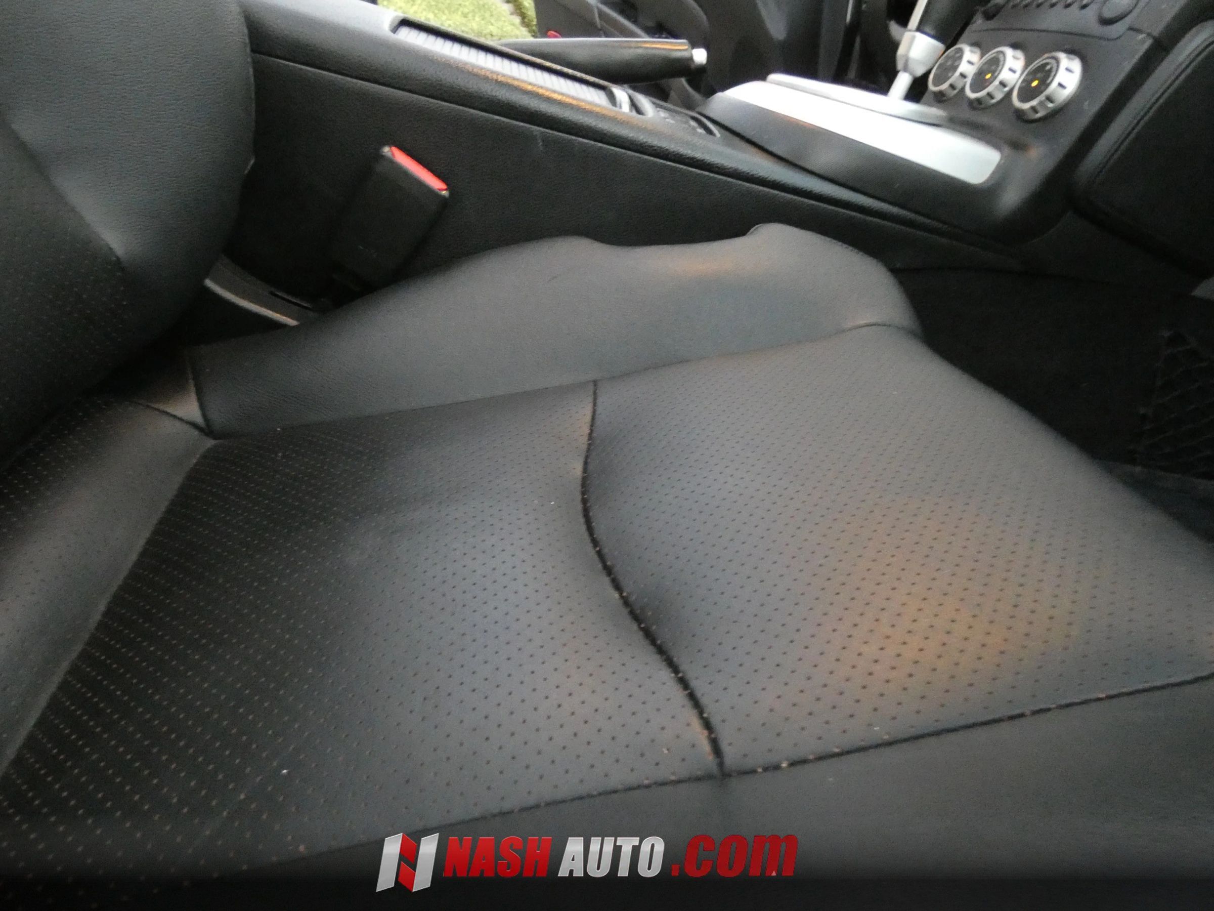 Used 2008 Nissan 350Z Touring RWD image 31