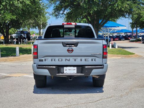 Used 2023 Nissan Frontier PRO-4X w/ Pro Convenience Package AWD/4WD image 32