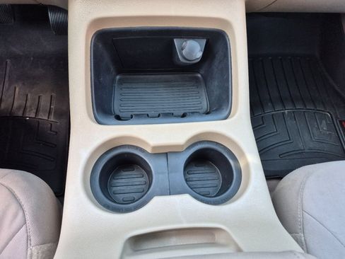 Used 2004 Ford Expedition XLT RWD image 47