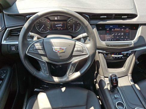 Certified 2023 Cadillac XT5 Sportv AWD/4WD image 21