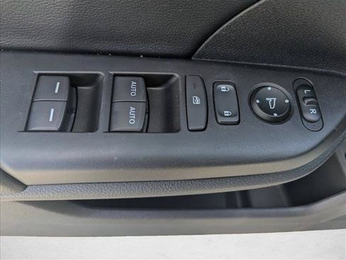 Used 2019 Honda Civic Touring image 10