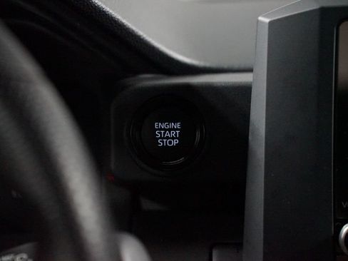 Certified 2025 Toyota Tacoma SR RWD image 17