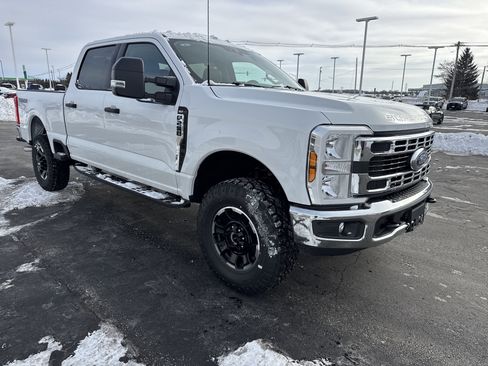 New 2026 Ford F250 XLT w/ Tremor Off-Road Package image 4