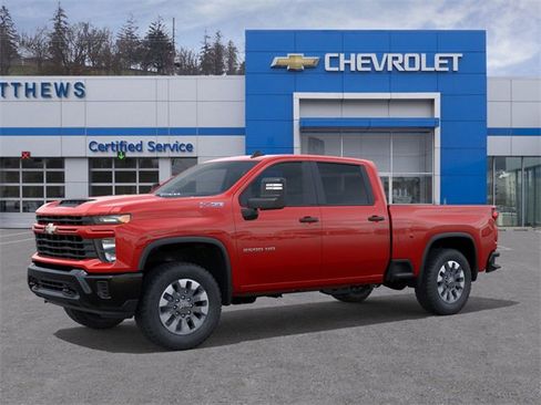 New 2026 Chevrolet Silverado 2500 Custom w/ Z71 Off-Road Package image 2