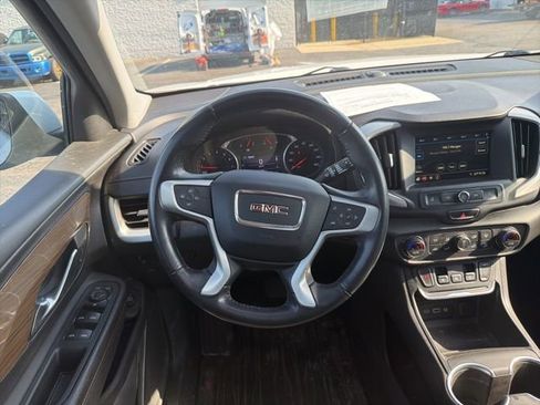 Used 2019 GMC Terrain SLE w/ Driver Convenience Package AWD/4WD image 12