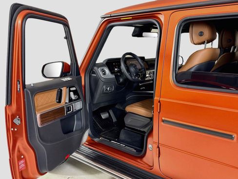 Used 2025 Mercedes-Benz G 63 AMG 4MATIC image 12