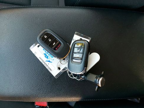 Certified 2024 Honda CR-V LX image 36