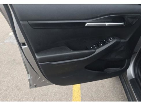 Used 2021 Kia Seltos LX image 27