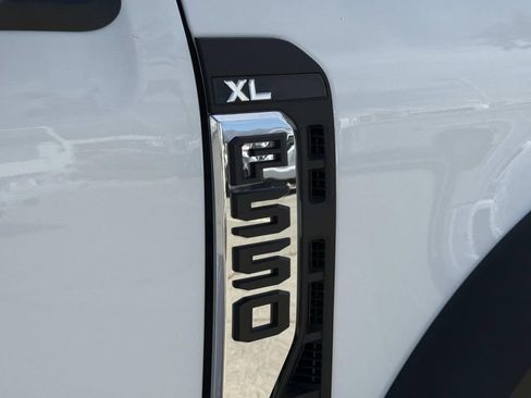 New 2026 Ford F550 2WD Regular Cab Super Duty image 27