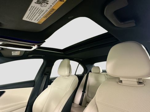Certified 2024 Mercedes-Benz C 300 4MATIC Sedan image 25