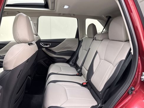 Certified 2024 Subaru Forester Limited image 27