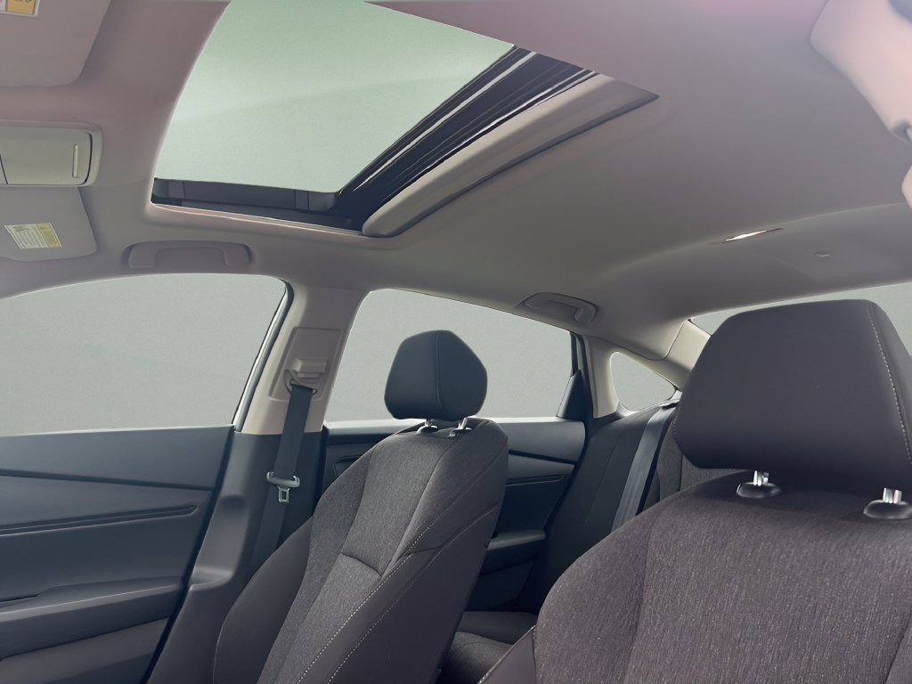 Used 2023 Honda Accord EX image 15