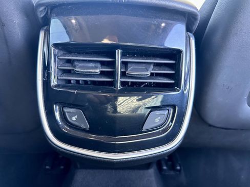 Used 2019 Cadillac XTS Luxury FWD image 17
