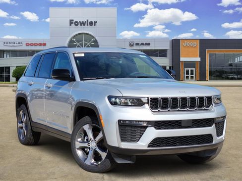 New 2026 Jeep Grand Cherokee Limited AWD/4WD image 1