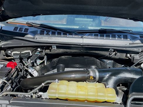 Used 2019 Ford F150 Limited w/ Trailer Tow Package image 32