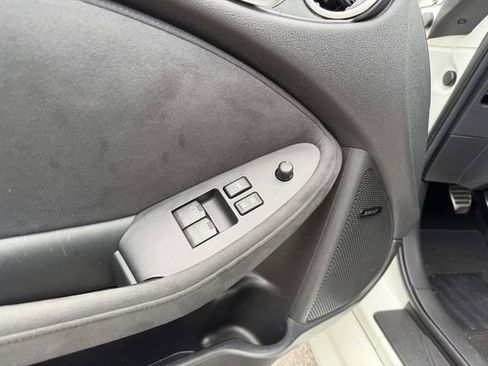 Used 2012 Nissan 370Z Touring w/ Sport Pkg RWD image 16