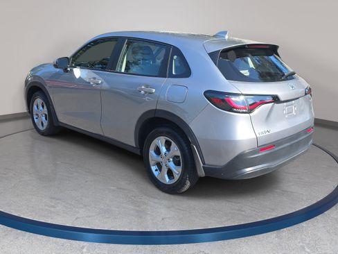 Used 2024 Honda HR-V LX image 7