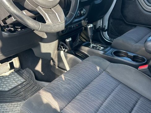 Used 2012 Jeep Wrangler Sport image 15