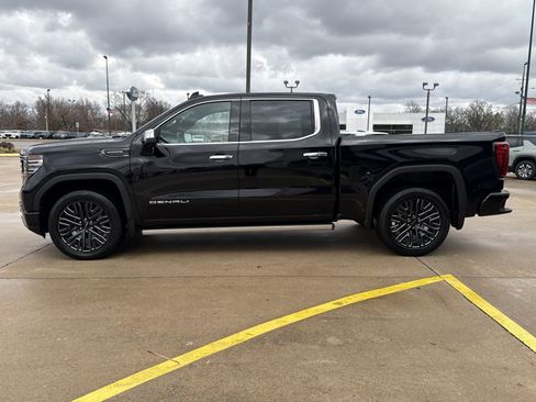 Used 2022 GMC Sierra 1500 Denali Ultimate image 10
