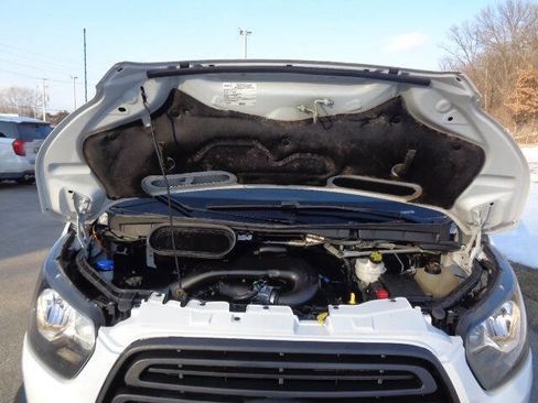Used 2018 Ford Transit 350 XL image 24