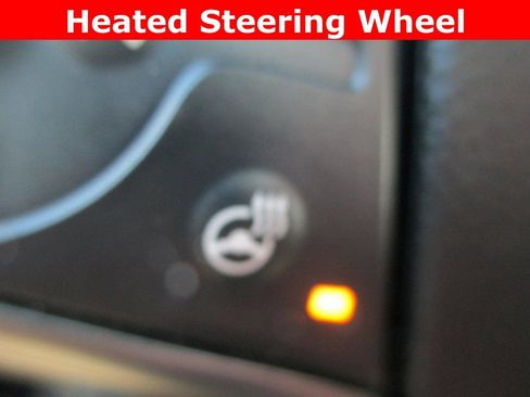 Used 2020 Chevrolet Suburban Premier image 30