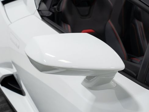 Used 2020 Lamborghini Huracan EVO AWD/4WD image 22