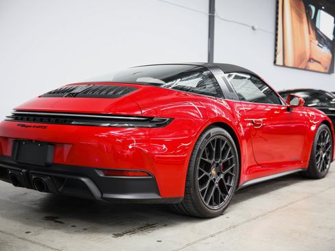 Used 2026 Porsche 911 Targa 4 GTS AWD/4WD image 9