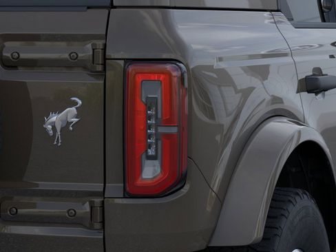 New 2026 Ford Bronco Outer Banks image 25