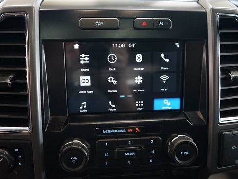 Used 2016 Ford F150 XLT w/ Equipment Group 302A Luxury AWD/4WD image 33